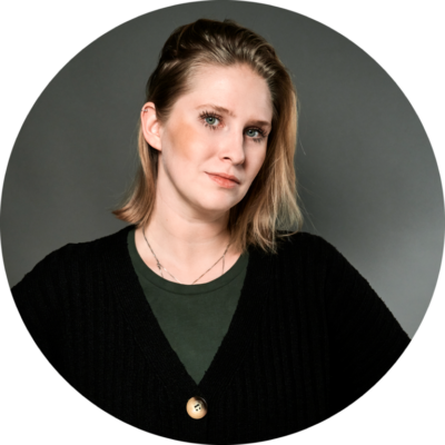 Paula Paula Kniesel